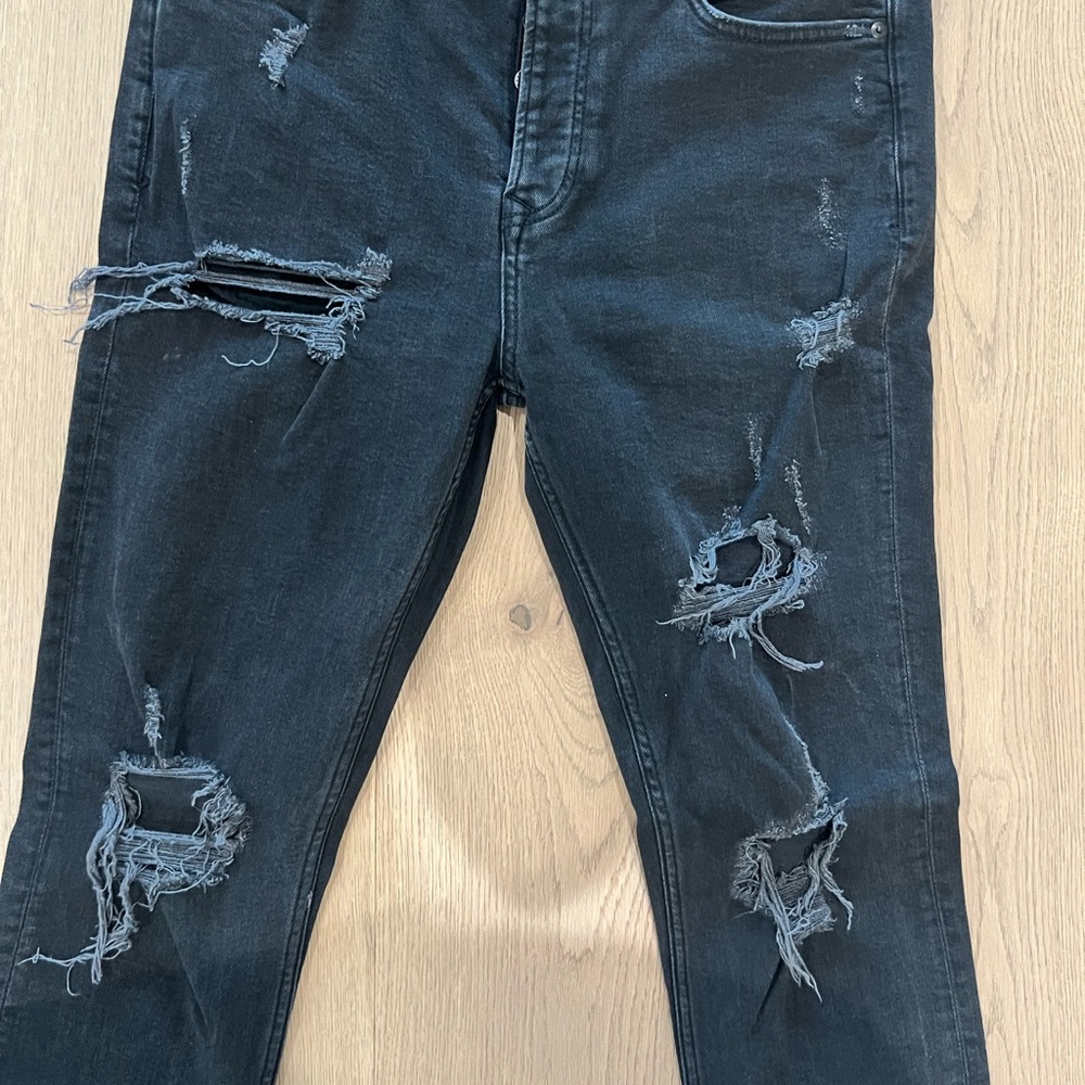 Topman Ripped Stretch Skinny Jeans - Picture 5 of 8